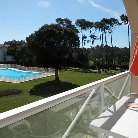 T2 Avec Piscine, Balcon, Parking Prive - - Fr-1-379-113 Apartment
