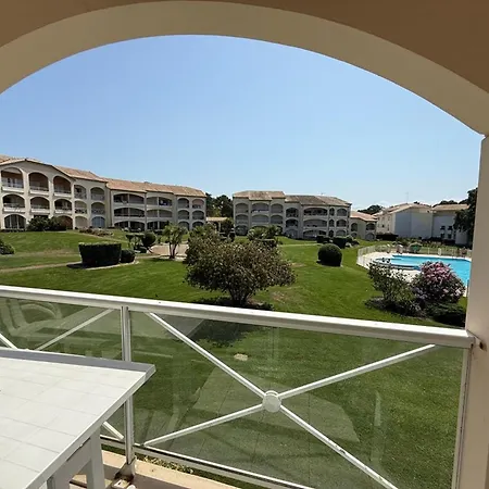 T2 Avec Piscine, Balcon, Parking Prive - - Fr-1-379-113 Daire *